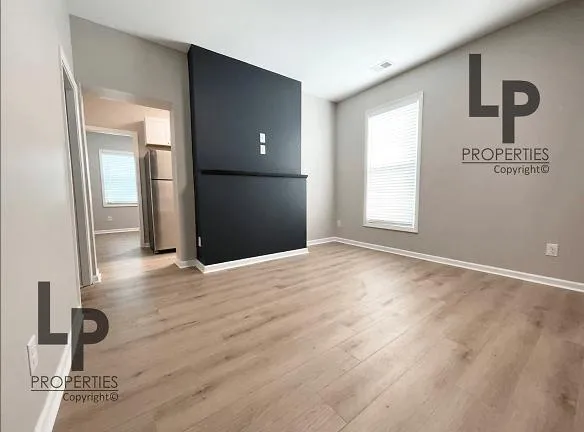 426 N Broadway unit 4 Lexington, KY 40508 - Home For Rent
