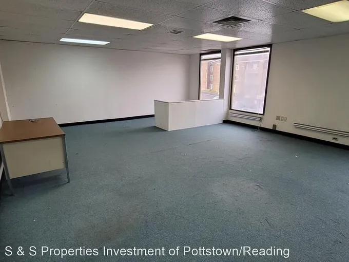 523 Reading Ave - SUITE M2 - Commercial/Office Space  523 Reading Ave for Sale