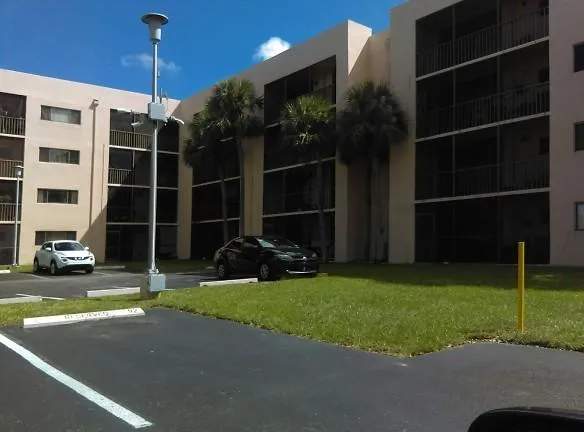 Horizons West Apartments Miami, FL - Apartments For Rent