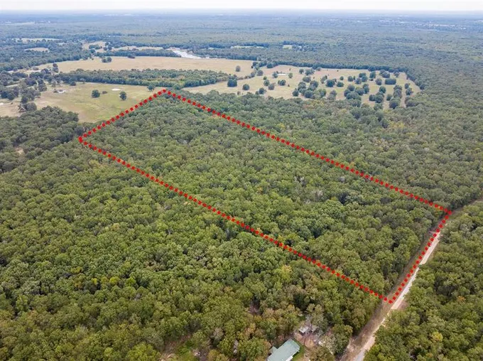 193 Pr 5043, Bogata, TX 75417 for Sale