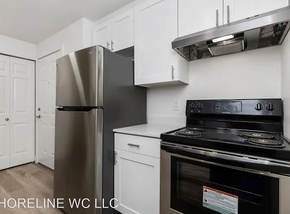 1022 N 192nd St Shoreline, WA 98133 - Home For Rent