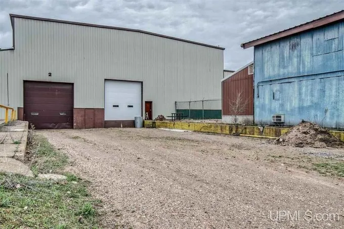 Kingsford, partinson County, MI Commercial Property, House for sale Property ID: 413396511