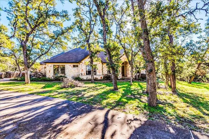 112 Saddlehorn Dr, DRIPPING SPRINGS, TX 78620 for Sale