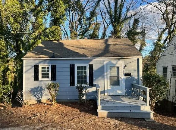 1704 Robinhood Rd Durham, NC 27701 - Home For Rent