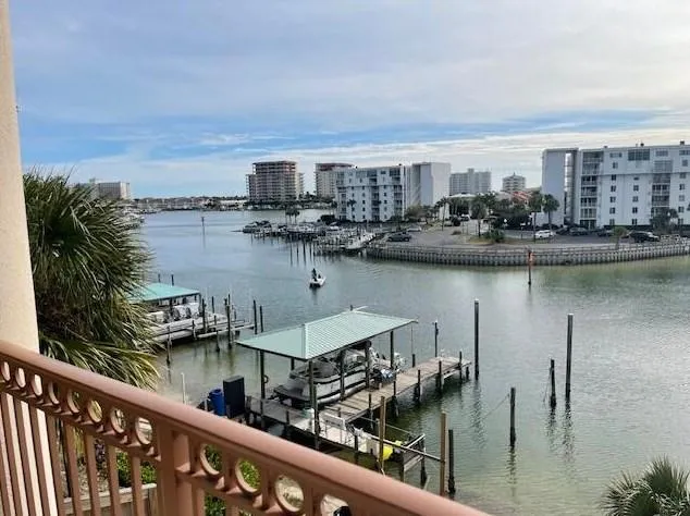 724 Harbor Blvd #UNIT 201, Destin, FL 32541 - MLS 938551 for Sale