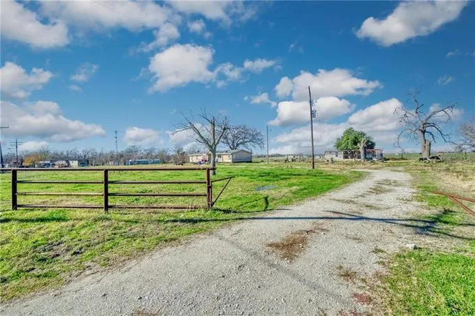 5861 Post Oak, Midway, TX 75852 for Sale