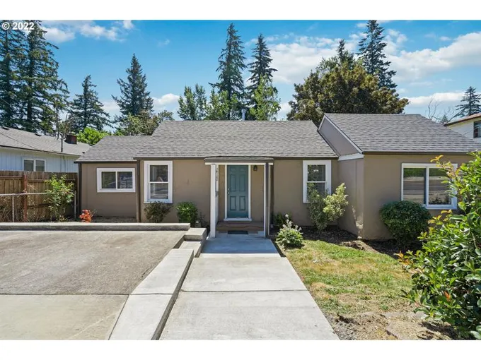 16122 NE GLISAN ST, Portland OR 97230 for Sale