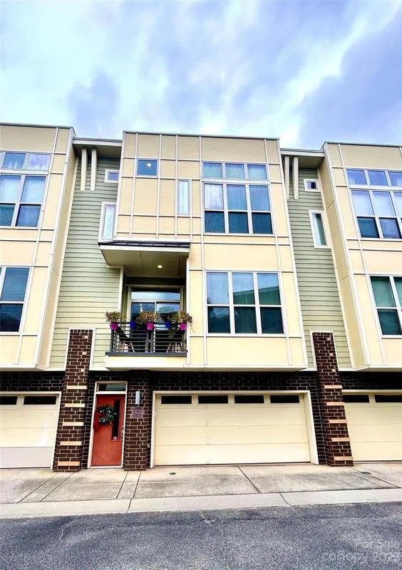 533 Steel Gardens Boulevard, Charlotte, NC 28205  612443619 for Sale
