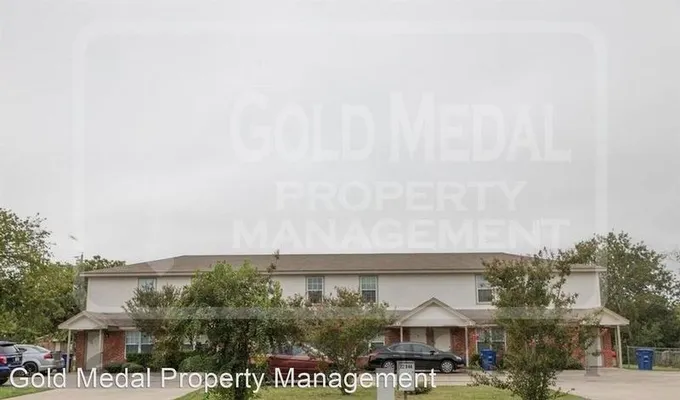 401 W Ave E Unit E  401 W Ave E for Sale