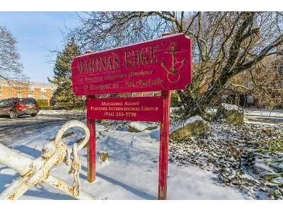 Davenport Ave Apt 1b for Sale