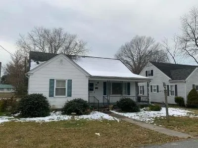 E Appleby Ave for Sale