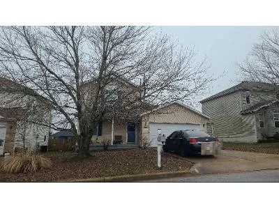 S Hackberry Ave for Sale