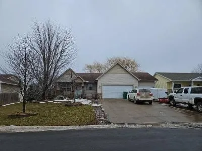 7th St S for Sale