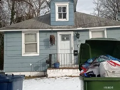 Stratford Ave for Sale