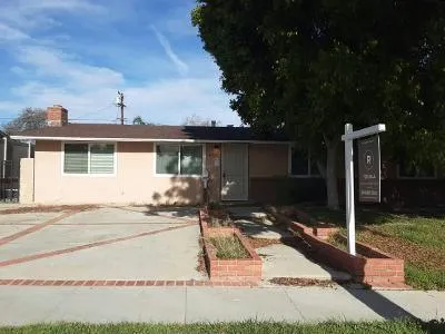 E Francis St for Sale