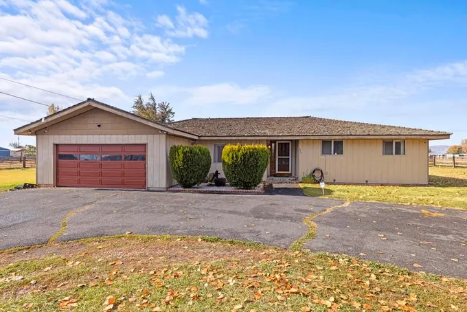 4810 Altamont Drive, Klamath Falls OR 97603 for Sale