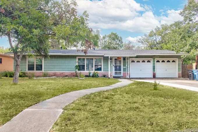 1022 El Monte Blvd, San Antonio, TX 78201 for Sale