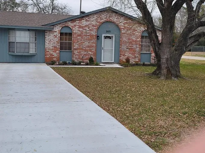 2621 Timber Dr, partinson, TX 77539 - MLS 10389655 for Rent