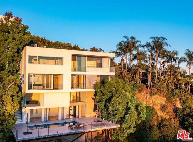 1853 Sunset Plaza, Los Angeles CA 90069 for Sale