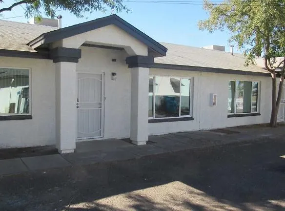 3131 North 36th Street Phoenix, AZ - Apartments For Rent
