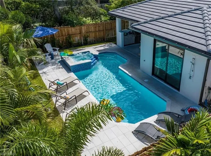 Naples, Collier County, FL House for sale Property ID: 418146641