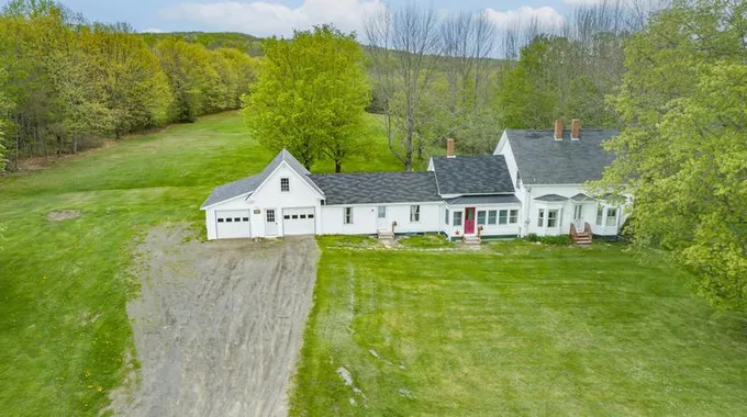 393 Mason Corner Rd, Saint Albans, ME 04971 - MLS 1565409 for Sale