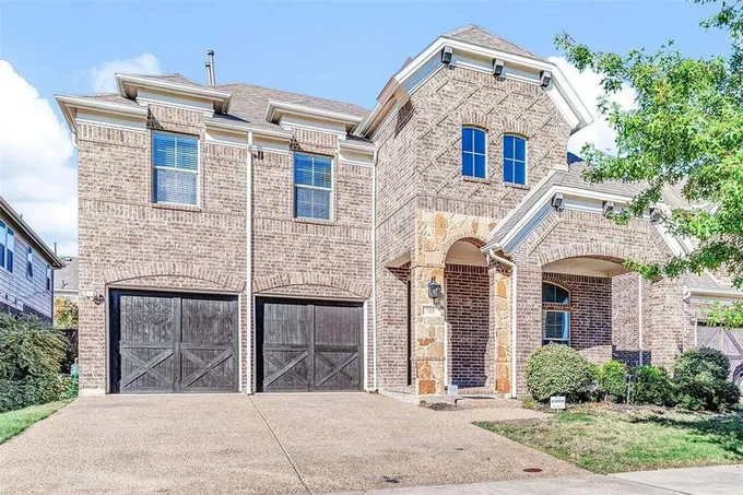 705 Oglethorpe Ln, Savannah, TX 76227 for Sale
