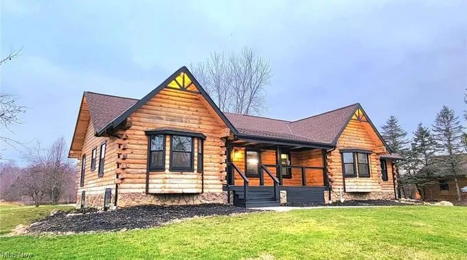 640 Columbia Road, Valley City, OH 44280  620979865 for Sale