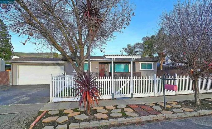 108 Wellington Ave, Concord, CA 94520  621213858 for Sale