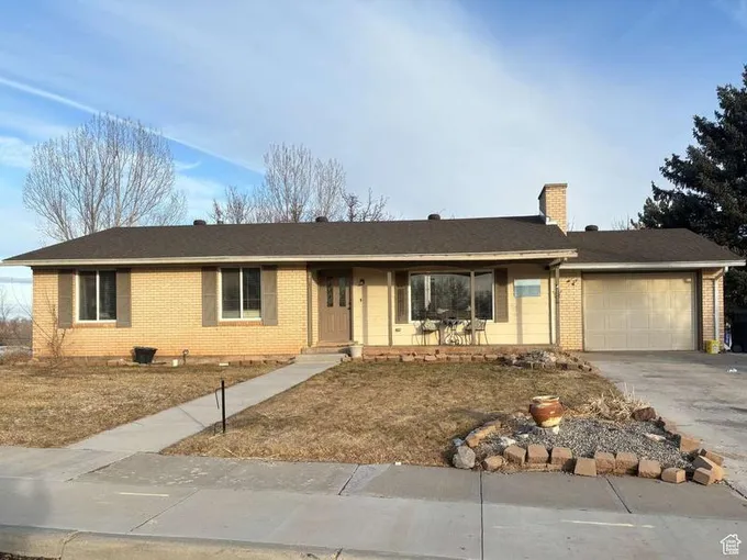 441 N HILLCREST DR, Roosevelt, UT 84066  620484340 for Sale