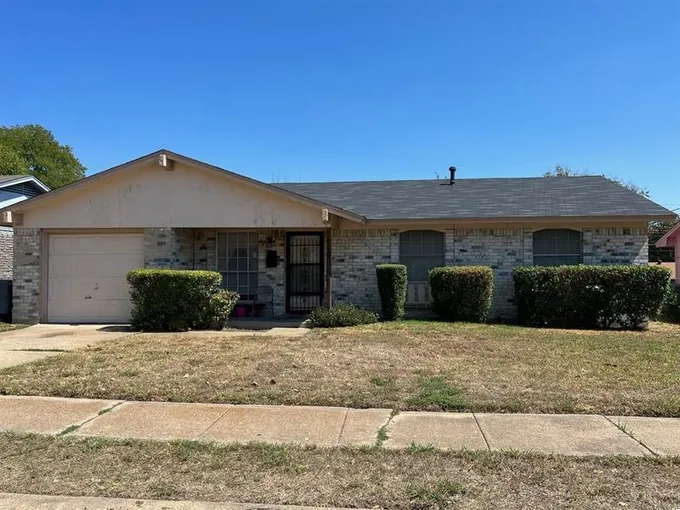 6420 Strawberry Trl, Dallas, TX 75241 for Sale