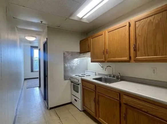 342 Lincoln St Marlborough, MA 01752 - Home For Rent