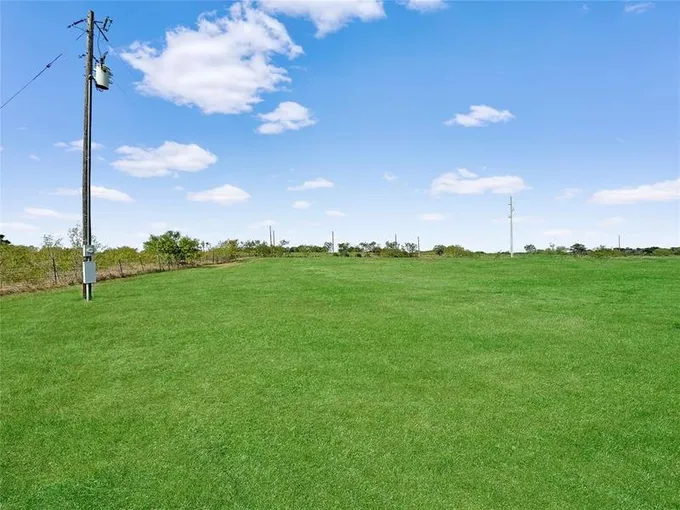 1140 Chalk Rd, Harwood, TX 78632 for Sale