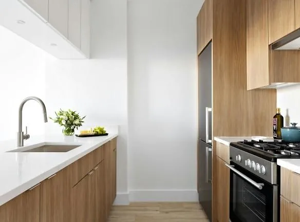 399 Chambers St unit 704 New York, NY 10282 - Home For Rent