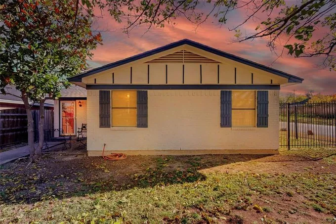 3461 Wayside Ave, Fort Worth, TX 76110 for Sale
