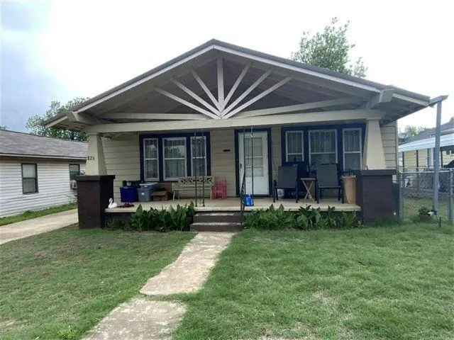 826 E 2ND ST, Cushing, OK 74023 Single Family Residence For Sale  MLS# 128838
