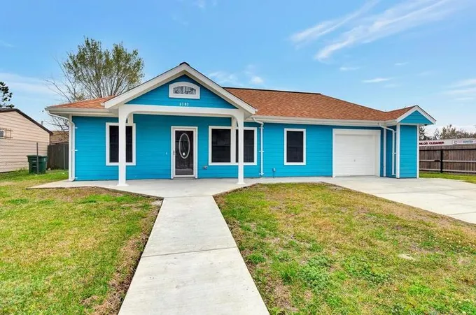 5702 Lyndhurst Dr, Houston, TX 77033 - MLS 29468504 for Rent