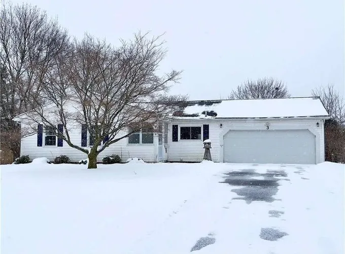 3 Newport Drive, Rochester, NY 14624  621030643 for Sale