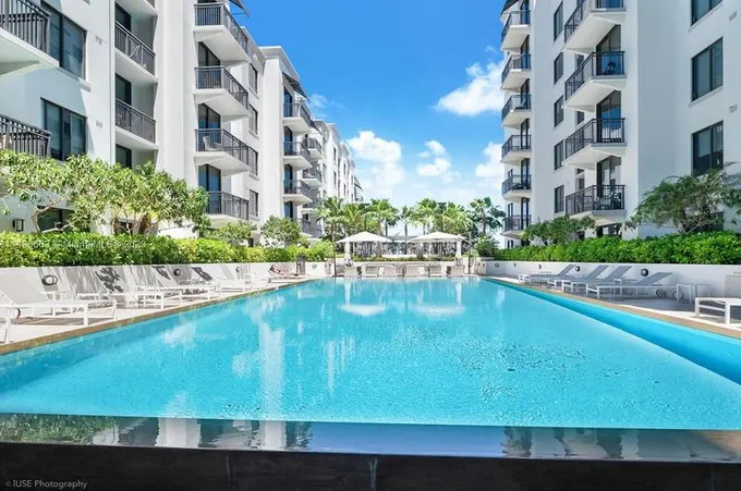 301 Altara Ave #606, Coral Gables, FL 33146 - MLS A11490603 for Sale