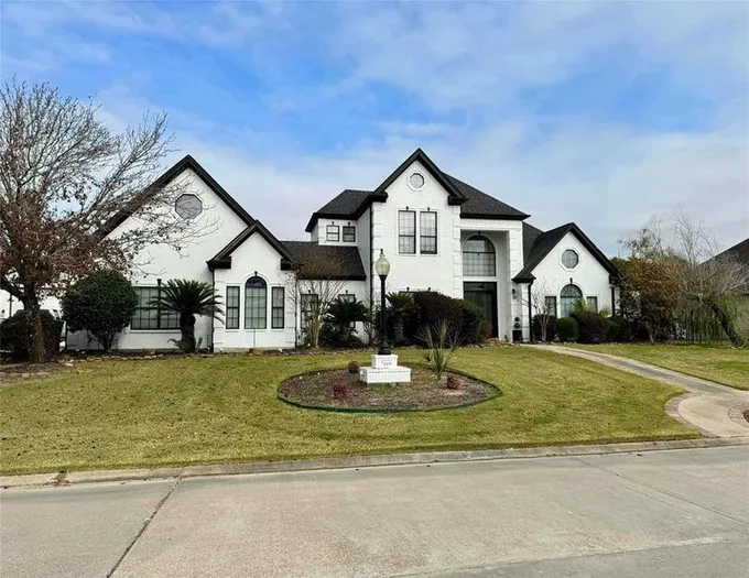 140 Green Wing Ln, Orange, TX 77630 for Sale
