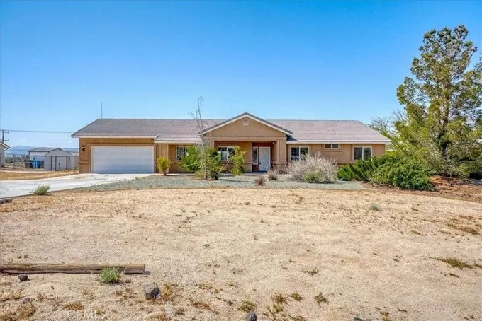Apple Valley, San Bernardino County, CA House for sale Property ID: 416458527