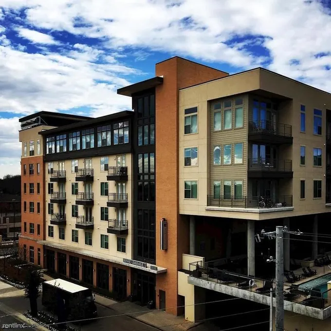 Flat 2 Bed 2 Bath  3030 Hester Avenue for Sale