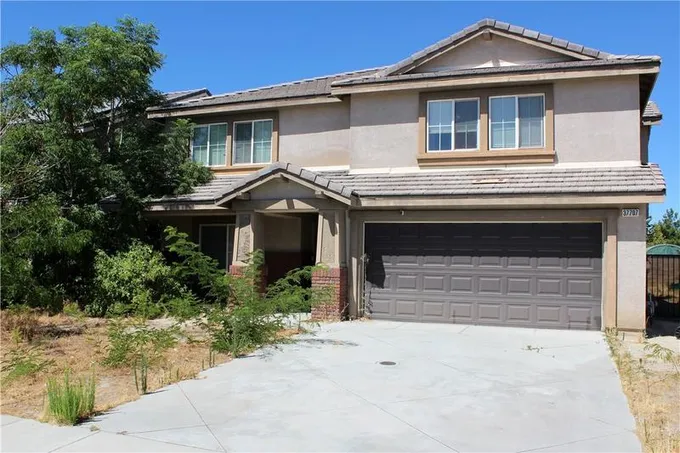 37707 Segovia, Palmdale CA 93552 for Sale