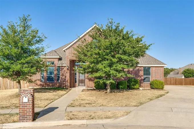 5401 Lamarque Ct, Midlothian, TX 76065 for Sale