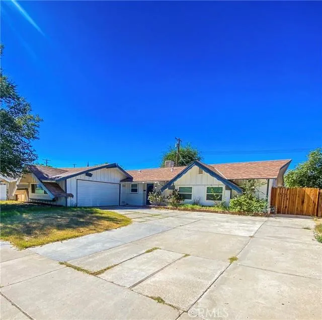 44227 Calston, Lancaster CA 93535 for Sale