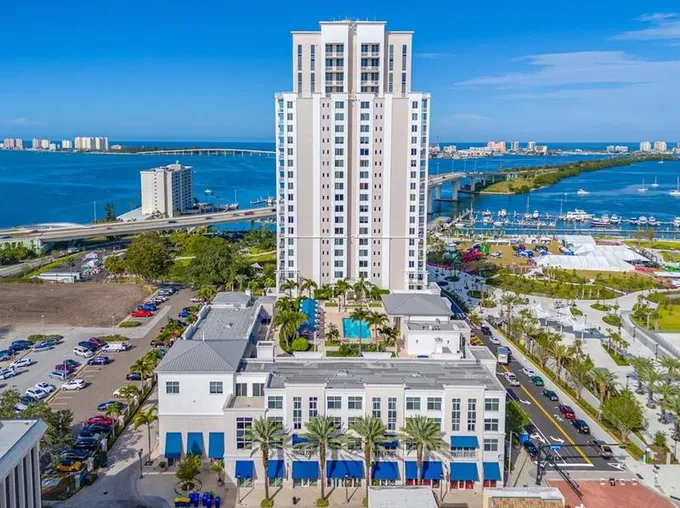 331 Cleveland St #1201, Clearwater, FL 33755 - MLS T3483154 for Sale