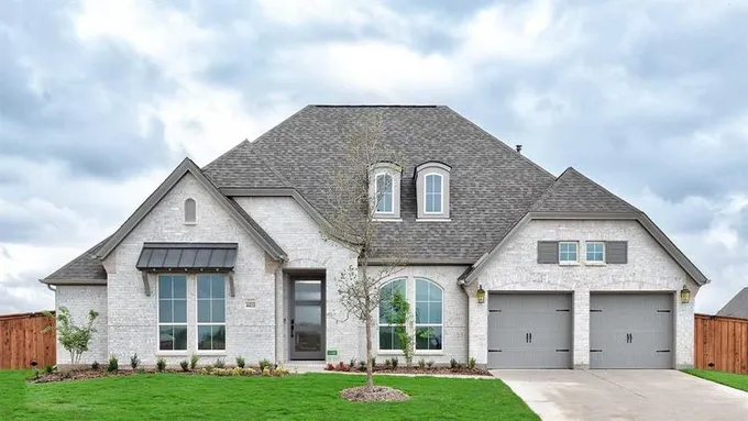4410 Crown Run Rd, Midlothian, TX 76065 for Sale