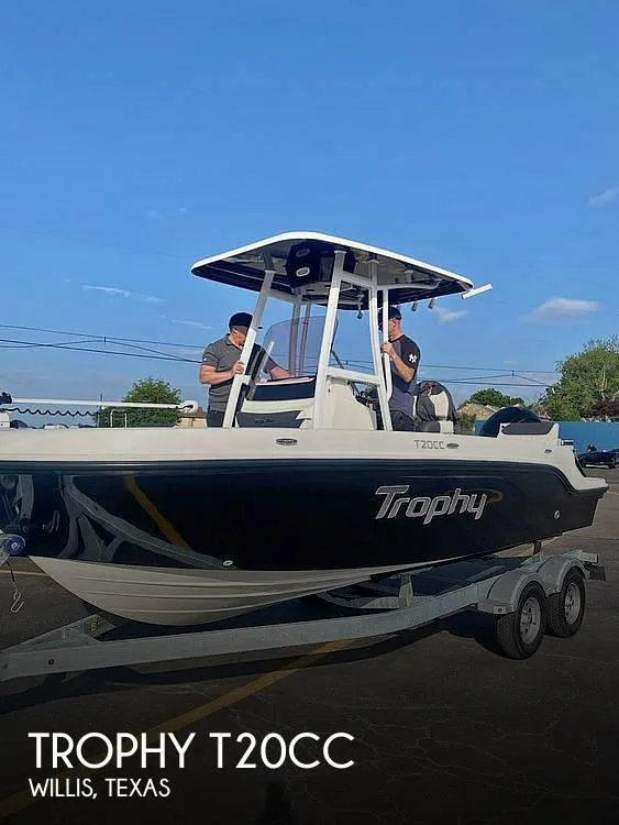 Trophy T20CC Center Consoles 2022 for Sale