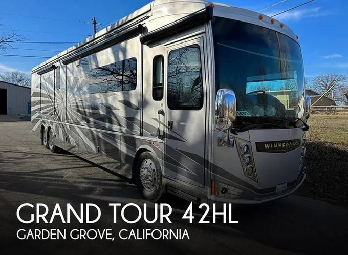 Winnebago Grand Tour 42hl Class A 2015 for Sale