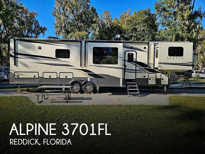 Keystone Alpine 3701FL Fifth Wheel 2020 for Sale